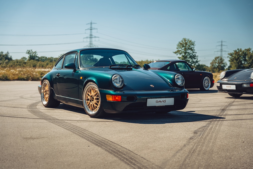 Porsche 911 (964)
