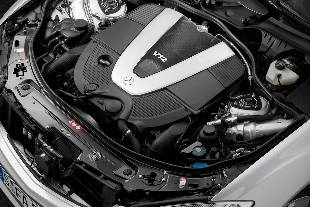 Mercedes-V12