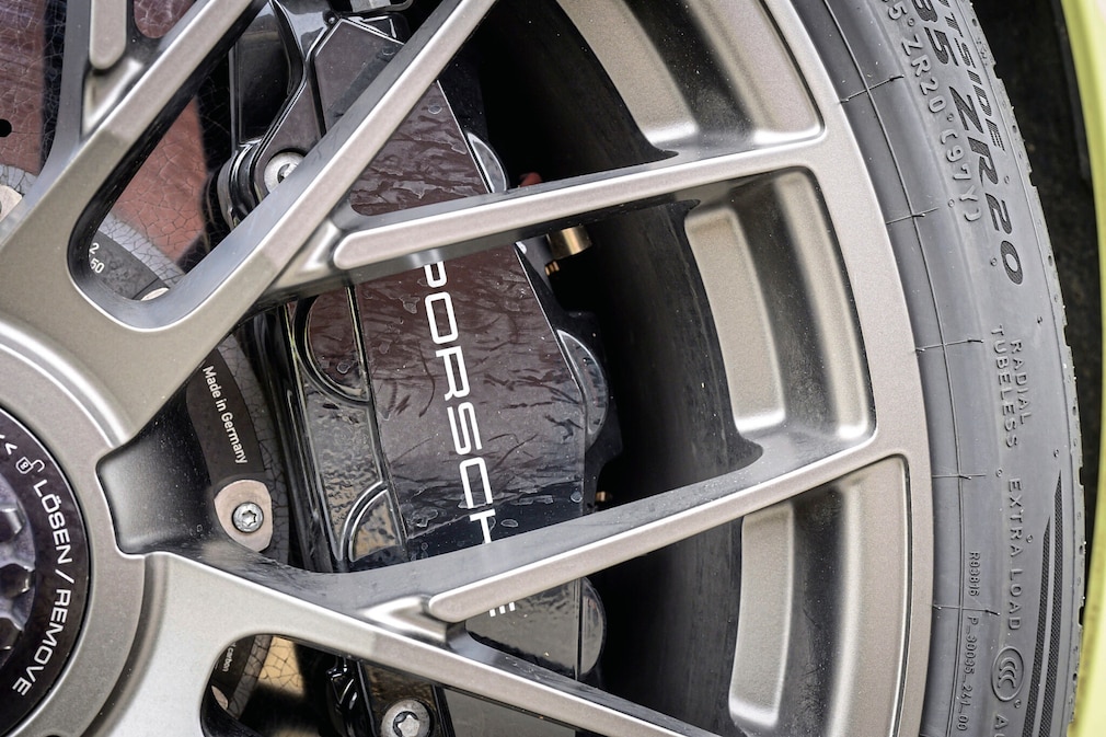 Porsche 911 Turbo S