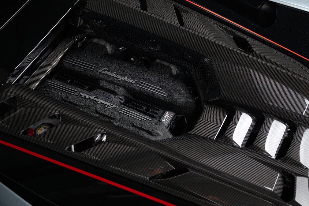 Lamborghini Revuelto SV !!! SF: 14.08.2026, 20 Uhr !!!