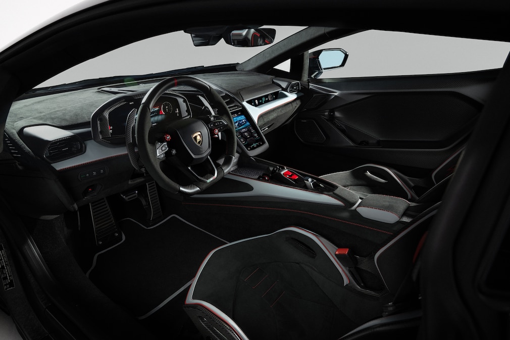 Lamborghini Revuelto SV !!! SF: 14.08.2026, 20 Uhr !!!