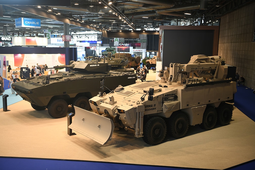 Arma 8x8 Mizrak 30
