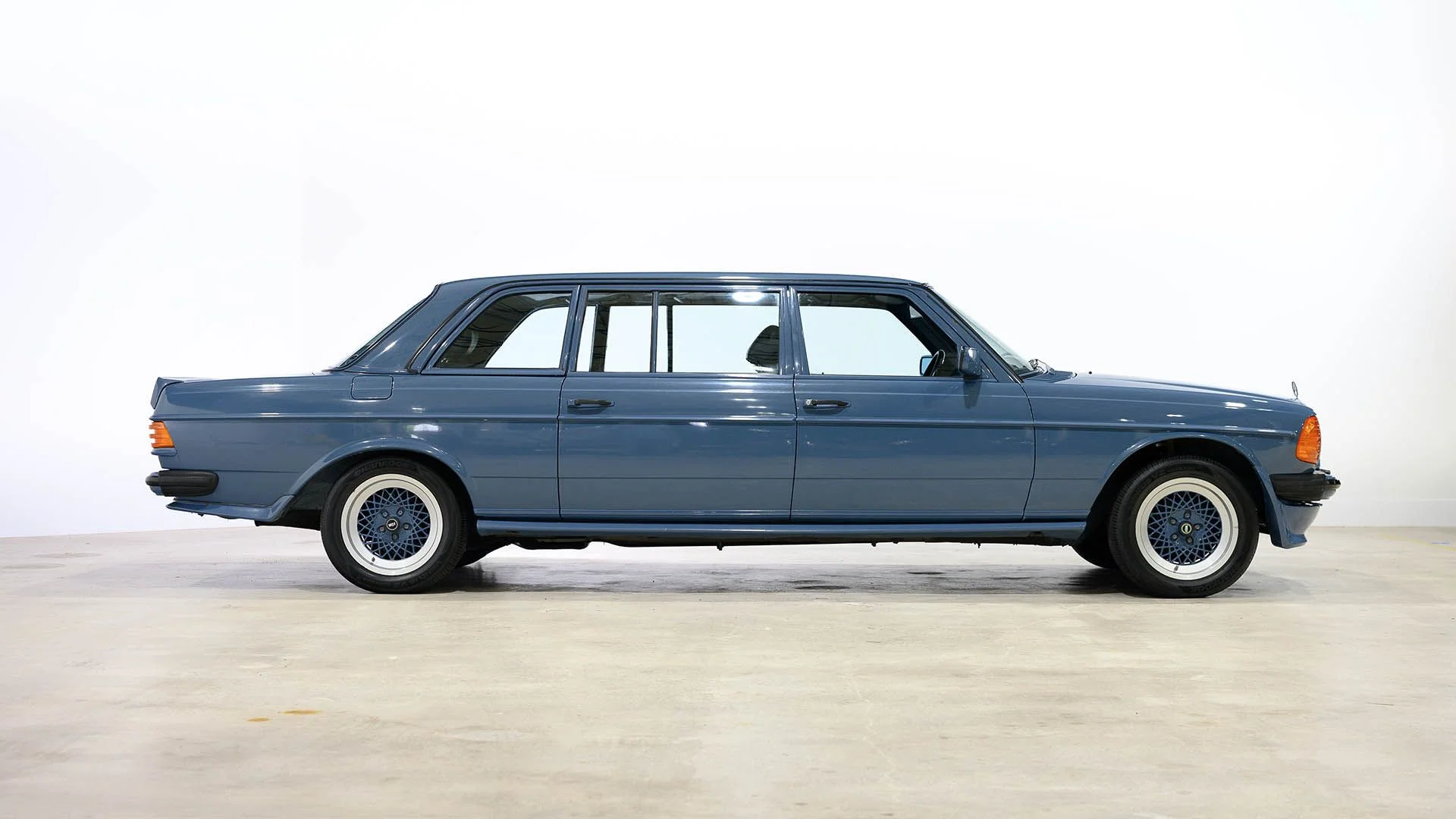 Mercedes 250 Limousine AMG