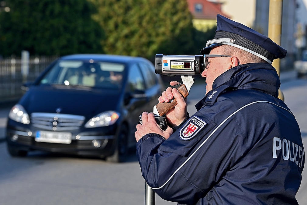 Polizeikontrolle Blitzer