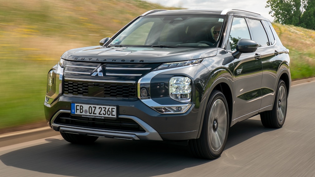 Mitsubishi Outlander 2.4 PHEV 4WD