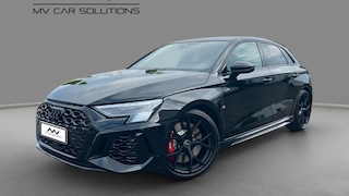 So gut wie neu: Sportlicher Kompakter 23.000 Euro günstiger