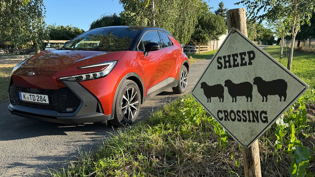 Toyota C-HR Plug-in Hybrid