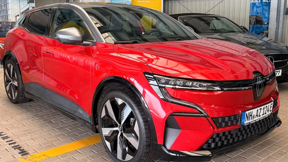 Gebrauchtwagen-Angebot: Renault Megané E-Tech Techno 220