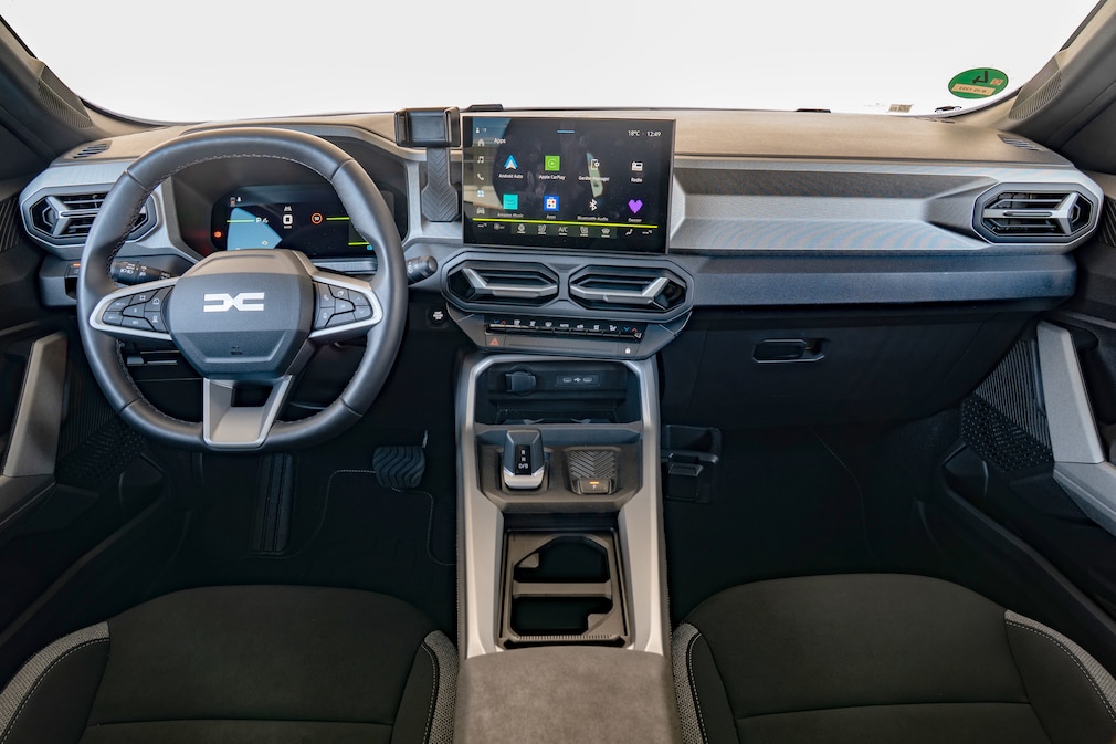 Dacia Bigster hybrid 155