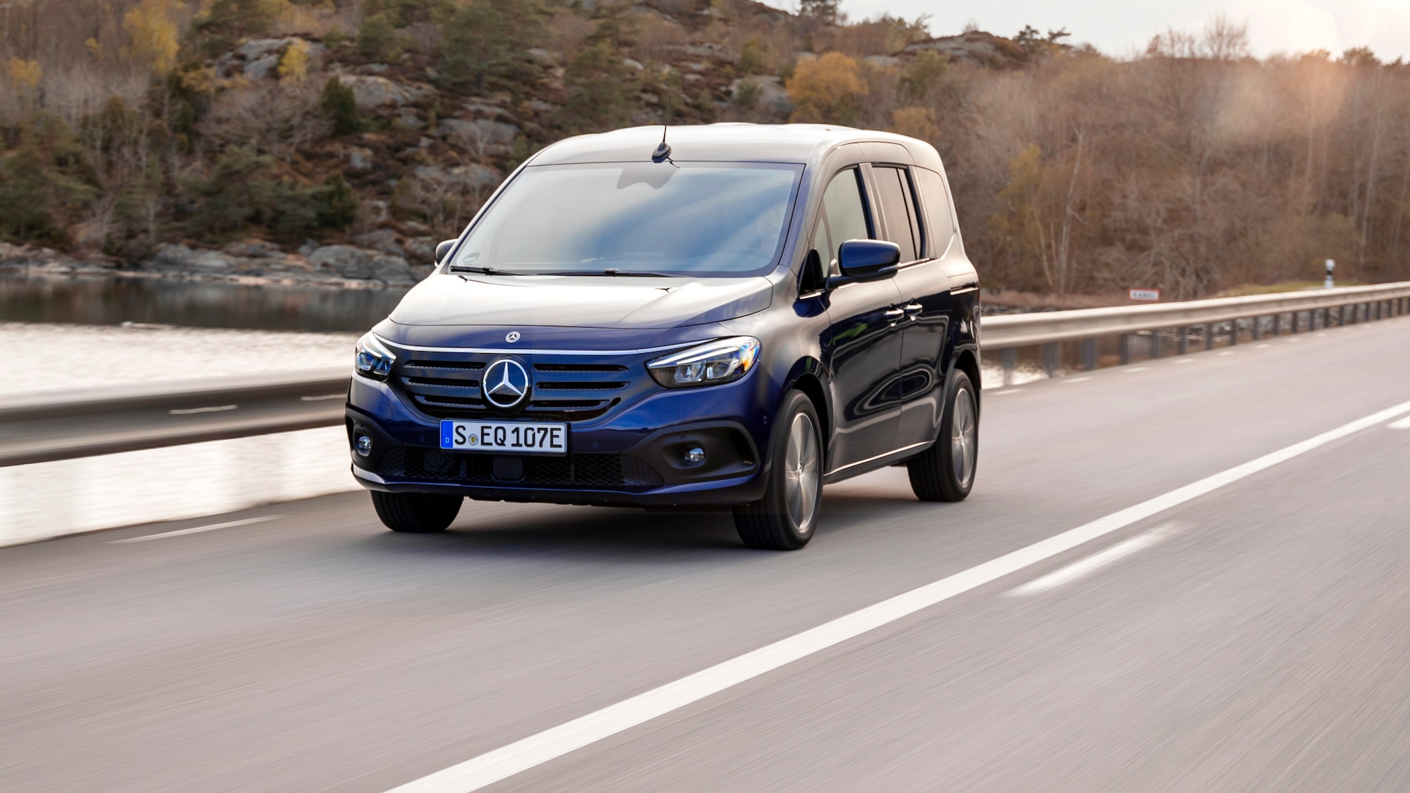 Siebensitzer-Van im Flatrate-Angebot - AUTO BILD