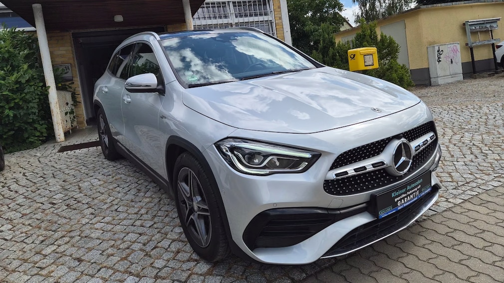 Mercedes-Benz GLA 250