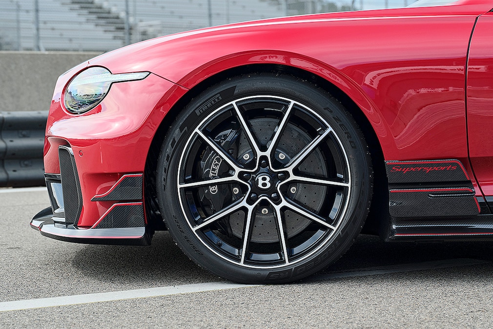 Bentley Supersports Dragon Red