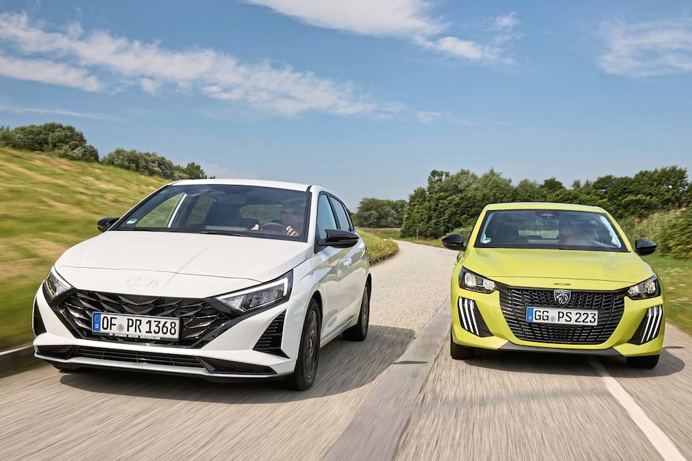 Hyundai i20 1.0 T-GDI Peugeot 208 1.2 Turbo