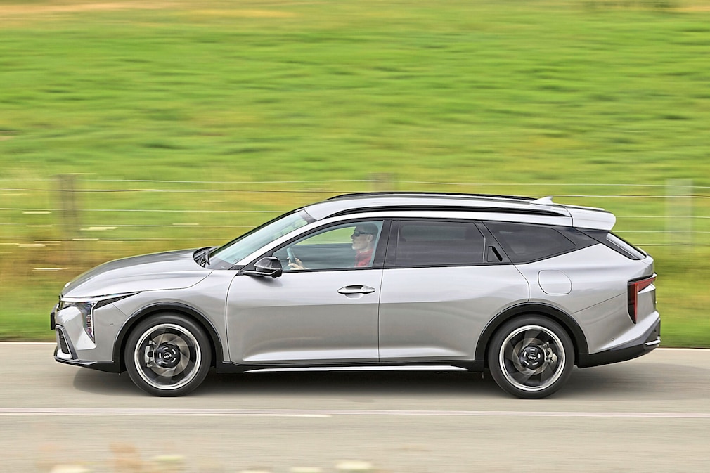 Kia K4 Sportswagon 1.6 T-GDI