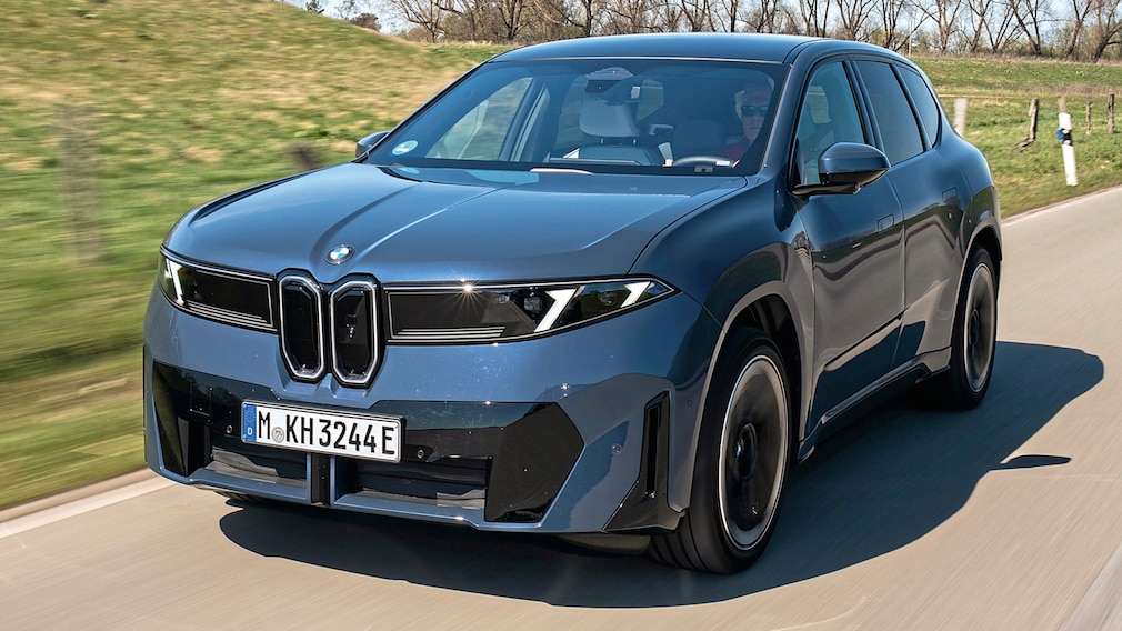 BMW iX3 50 xDrive