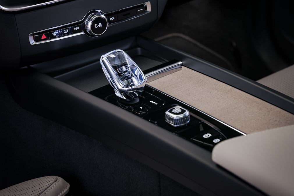 Volvo XC60 Facelift !!SPERRFRIST 15. September, 09:00 Uhr !!