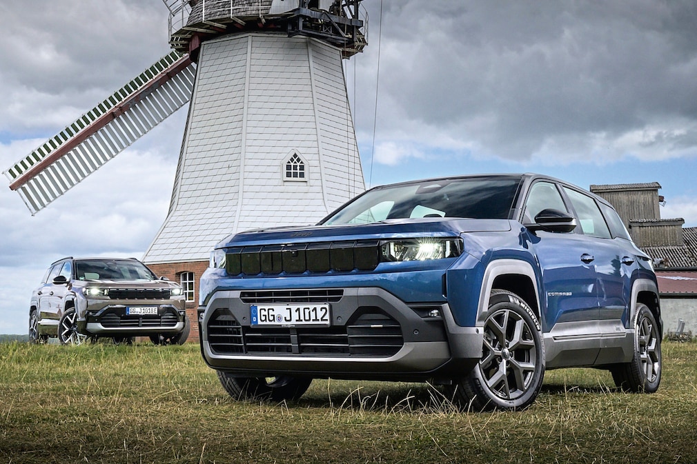 Jeep Compass Elektro 74 kWh FWD Jeep Compass 1.2 e-Hybrid FWD