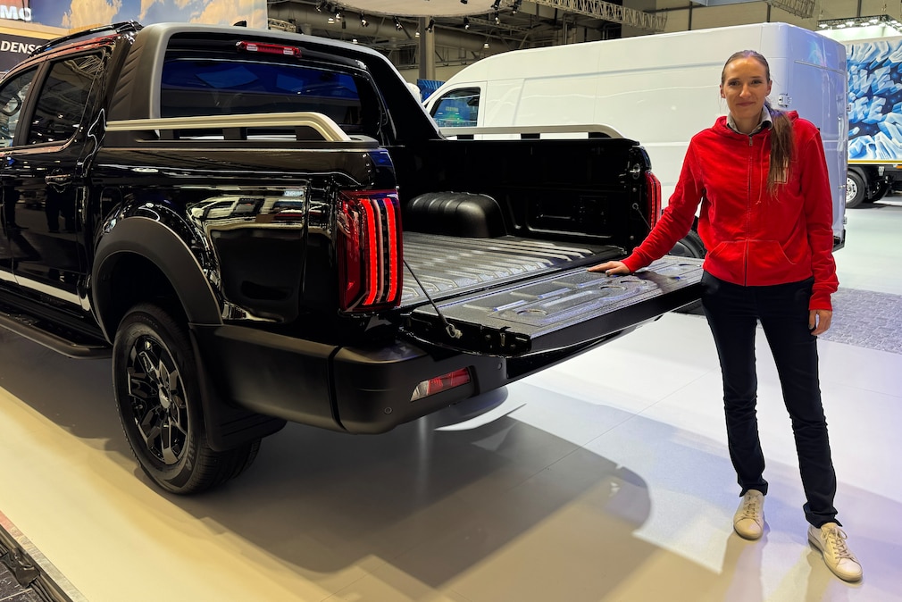 JAC T9 PHEV