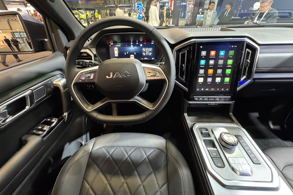 JAC T9 PHEV