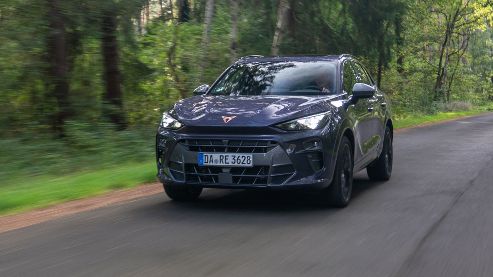 Der CUPRA Terramar setzt auf einen unverwechselbaren Auftritt.