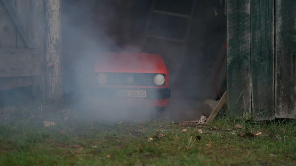 VW Golf GTI 2: Oldtimer als Rasenmäher