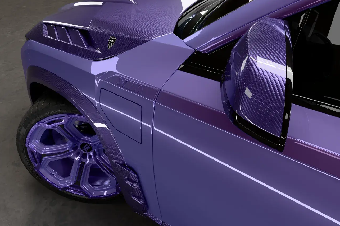 Getunter BMW XM in Lila von Larte Design.