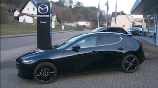 Mazda 3 2.5L e-SKYACTIV G