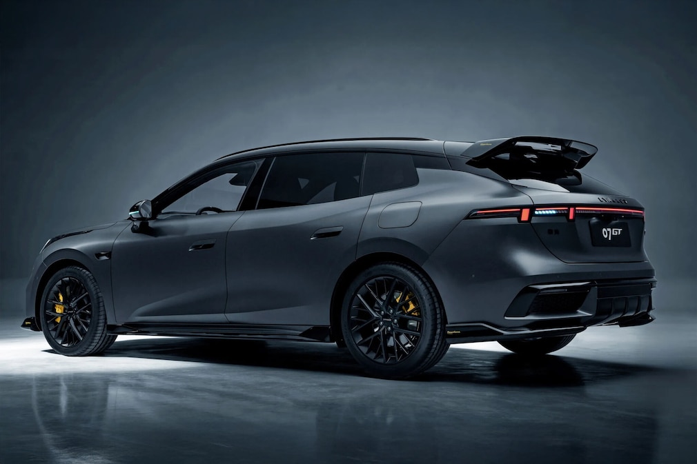 Lynk & Co 07 GT
