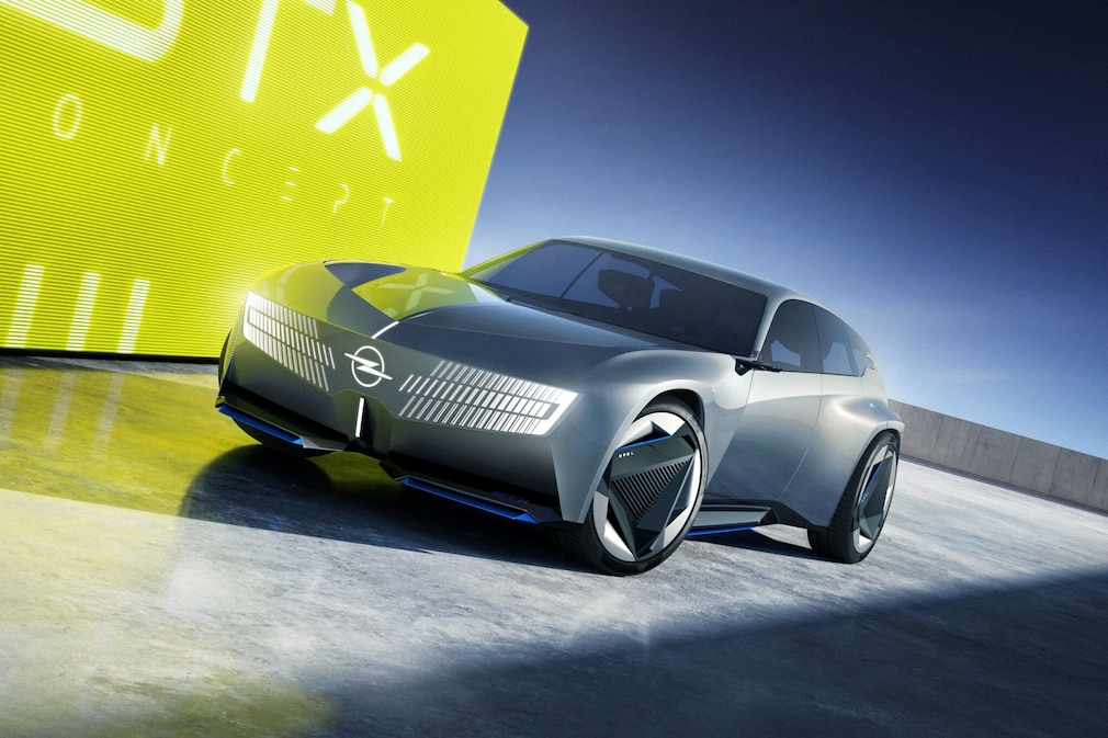 Opel STX Concept Teaser