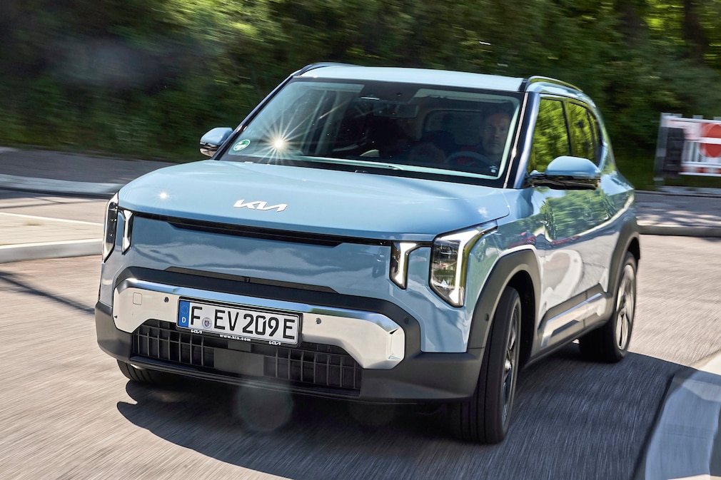 Kia EV2