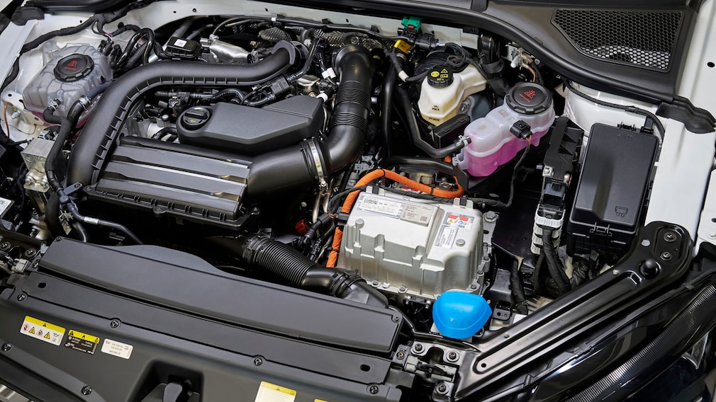 Skoda bringt erstmals Vollhybrid