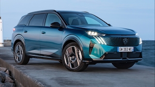 Peugeot 5008 GT Exclusive Hybrid 145