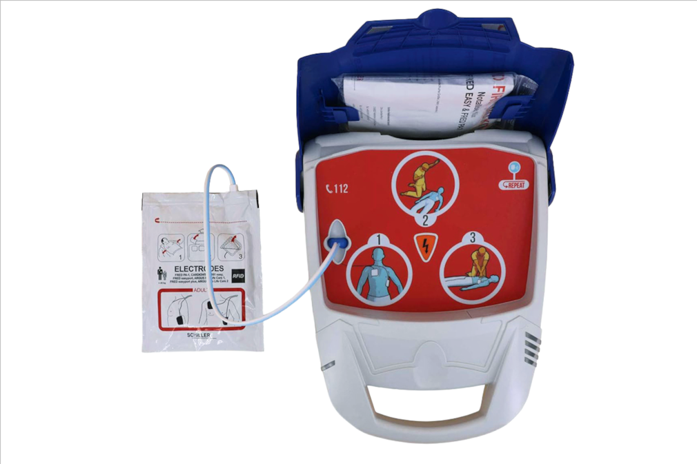 Notfallretter AED