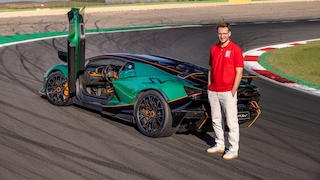 Lamborghini Revuelto SV