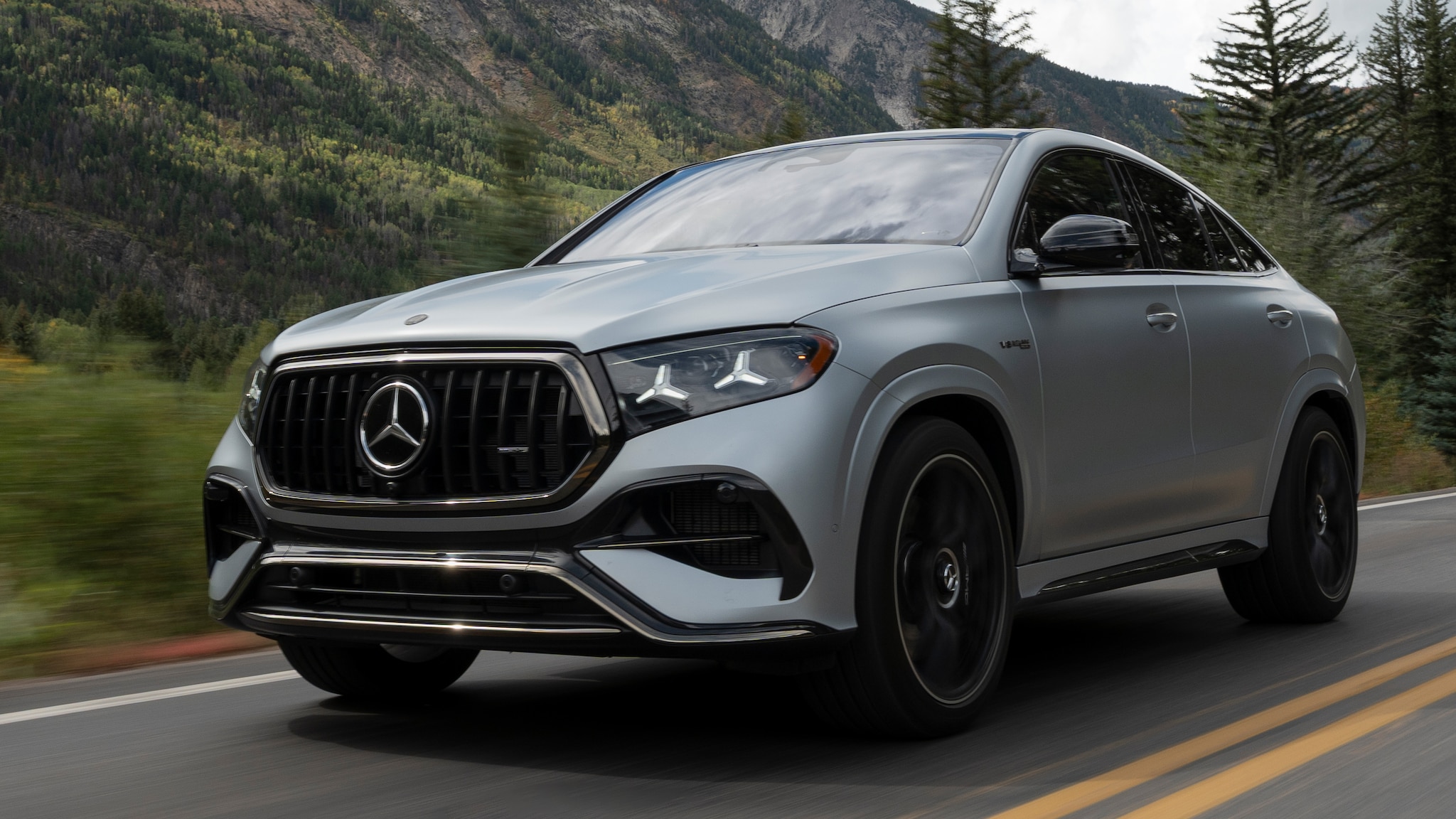 612 hp in a luxury SUV: This is how the new Mercedes-AMG drives - | AUTO ...