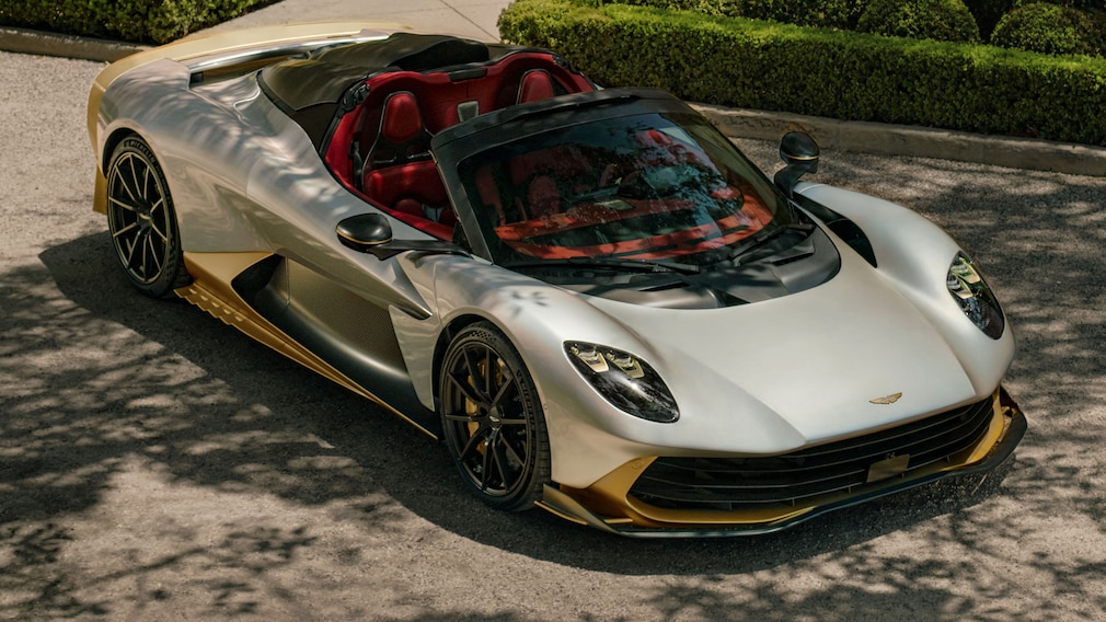 Aston Martin Valhalla Spider