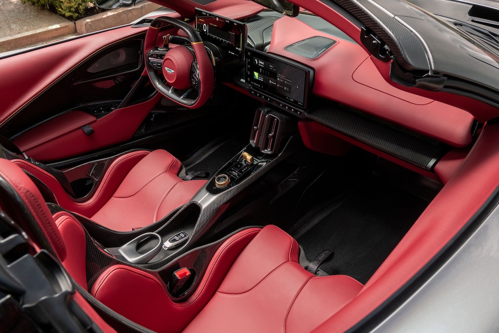 Aston Martin Valhalla Spider