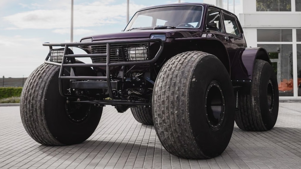 Lada Niva Marsh