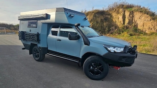 Toyota Hilux für 185.000 Euro: Dieser Pickup will um die Welt!