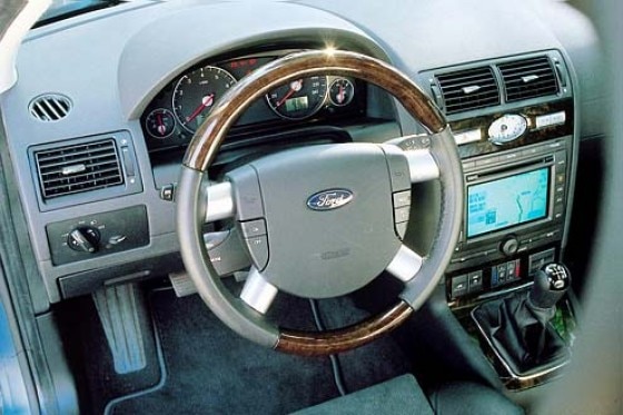 Fahrbericht Ford Mondeo Ghia X 1.8 SCi - AUTO BILD