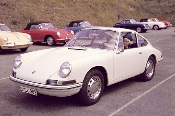Porsche 911 feiert Jubiläum Porsche 911 feiert Jubiläum