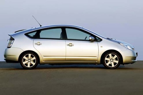 Toyota präsentiert die "Einparkhilfe" Toyota präsentiert die "Einparkhilfe"