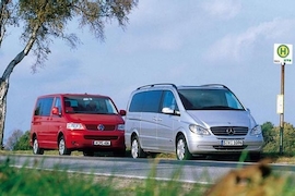 Mercedes-Benz Viano gegen VW T5 Multivan
