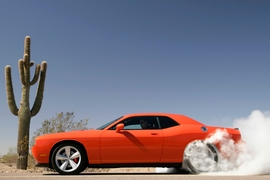 Dodge Challenger SRT8