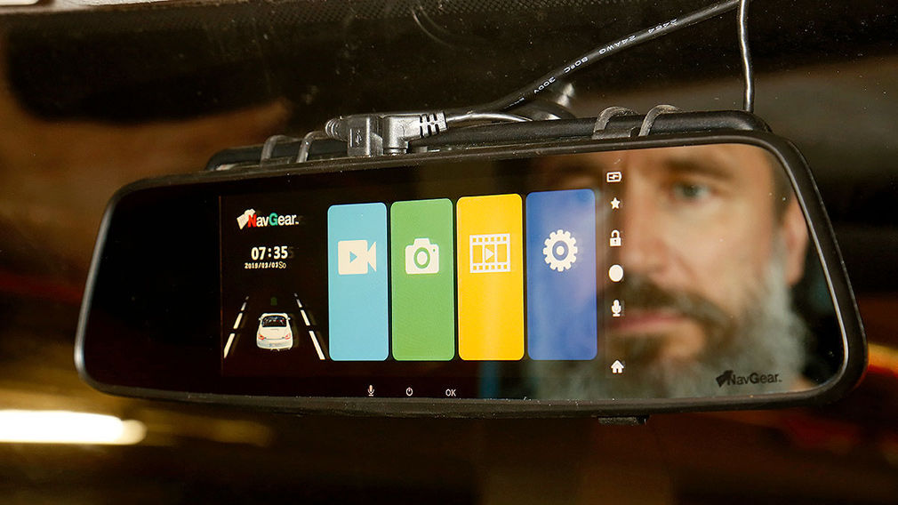 Nummernschildkamera mit Sensoren 4.3" Monitor und Funk passt bei Peugeot