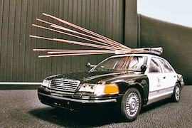 US-Polizeifahrzeug mit Mikrowelle