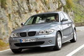 Erste Fotos vom BMW 1er