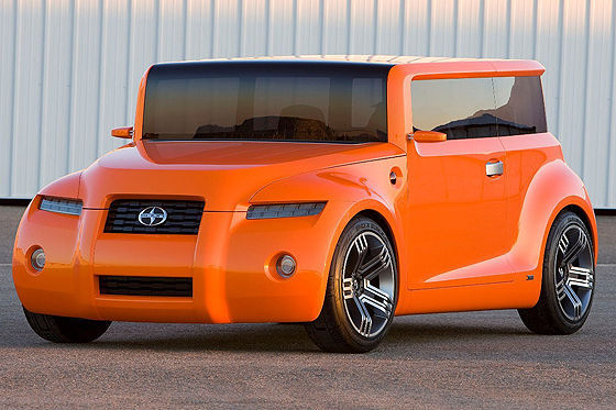 Scion, die coole US-Tochtermarke von Toyota, stellt die gewagte Studie Hako vor, die noch kantiger ist als der xB. Ob die Kiste, die fast ausschließlich aus 90-Grad-Winkeln besteht,