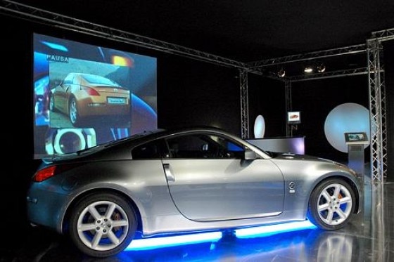 Nissan präsentiert den 350Z Nissan präsentiert den 350Z