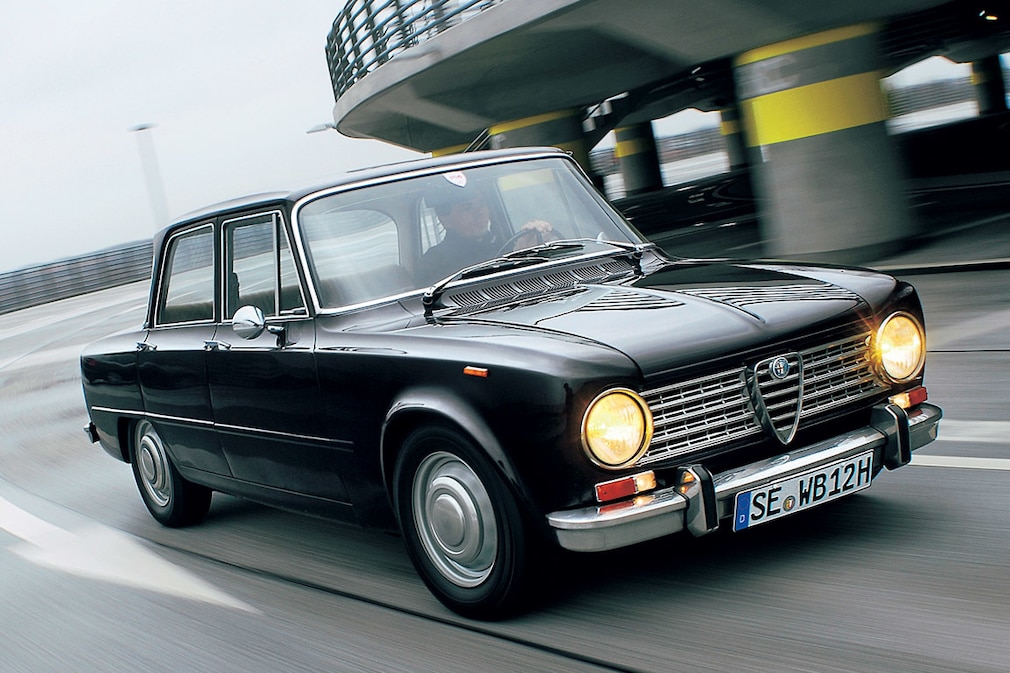 Alfa Romeo Giulia Super 1300 TI